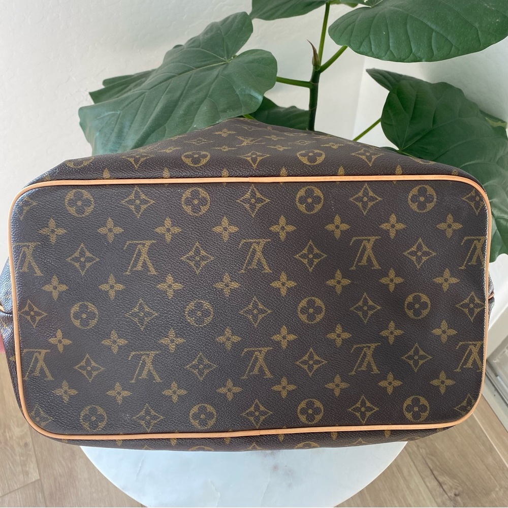 SOLD Louis Vuitton Monogram Palermo GM Tote - Picture 11 of 16